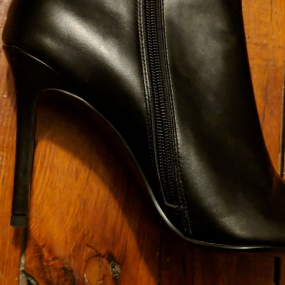 Colin Stuart Tall black leather boots, sz 7.5 - Picture 8 of 11